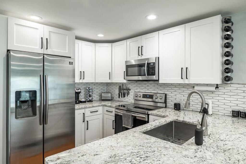 Grand Oaks Terminal In The Heights Apartment